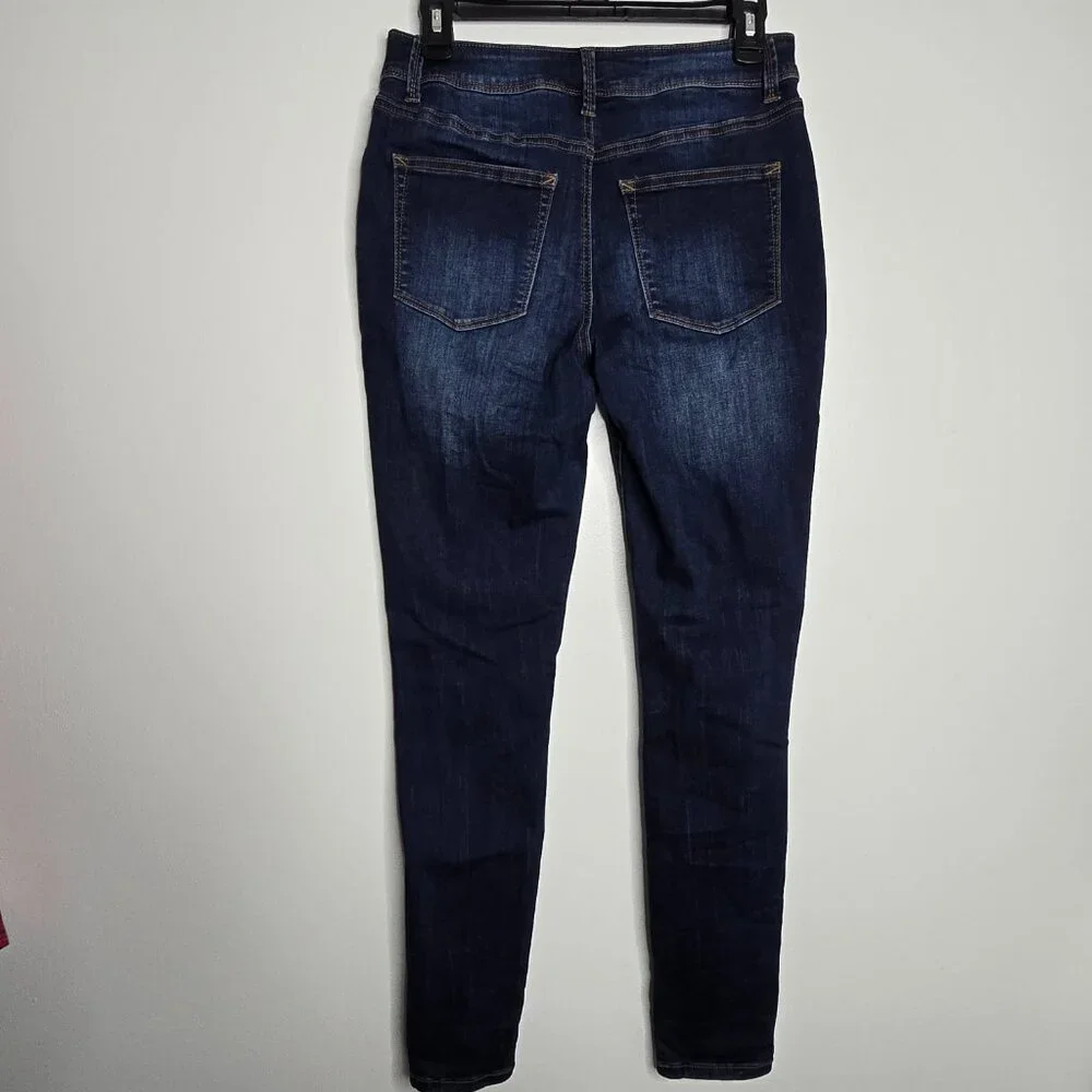 Maurices Womens Jeans Size Medium Regular Skinny Distressed High Rise Denim - Picture 4 of 7